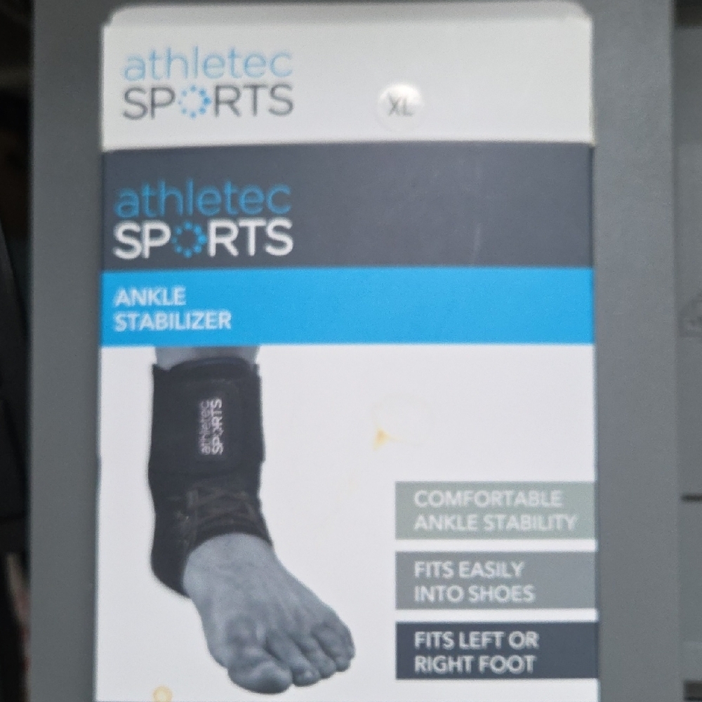 Athletec Sports Ankle Stabalizer Brace